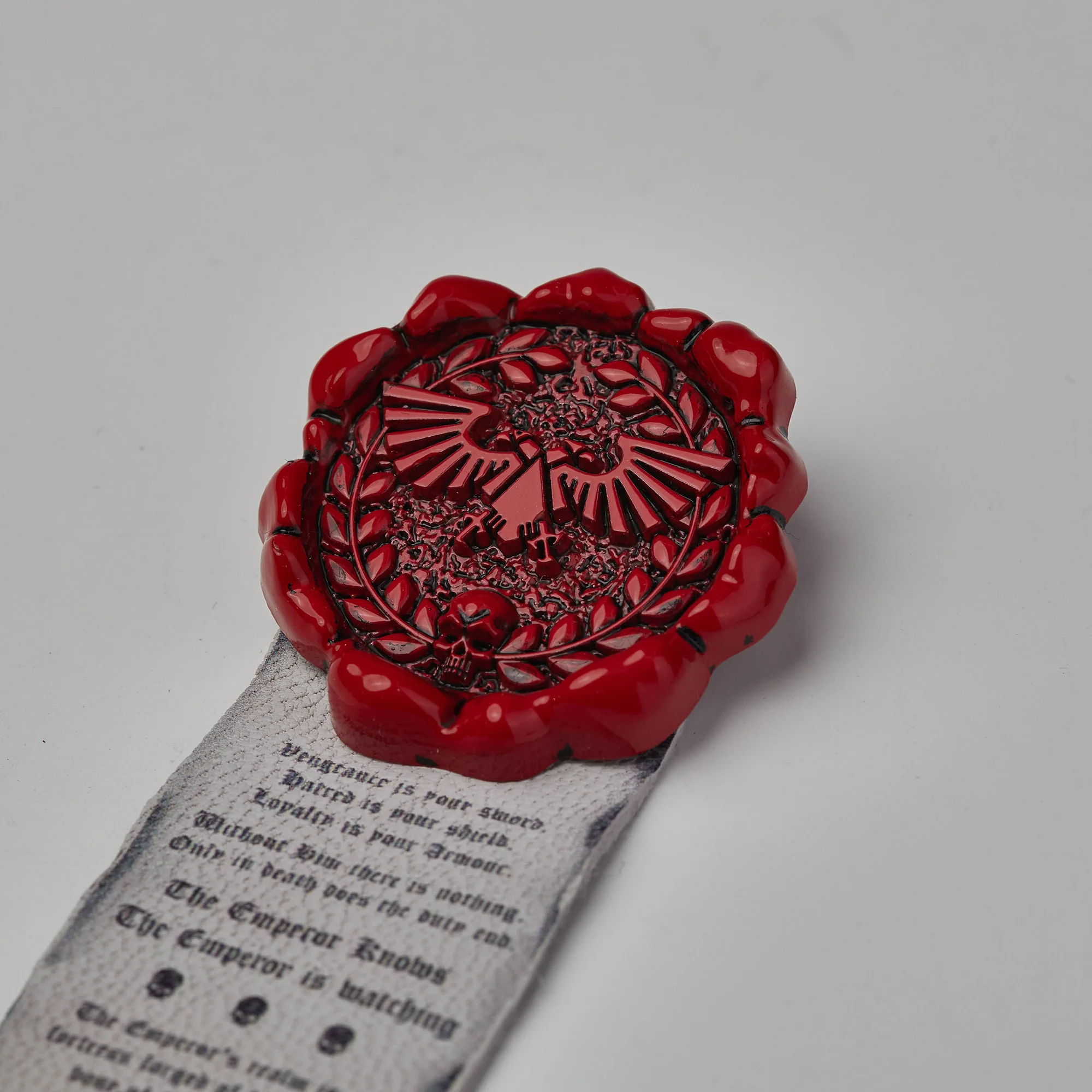 Warhammer 40K Emperor Imperial Aquila Purity Seals Brooch Starforged - Image 4