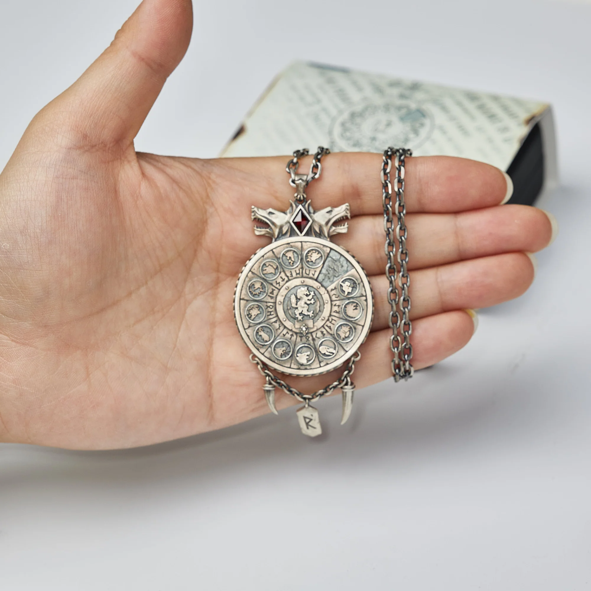 Warhammer 40K Vlka Fenryka Grand Annulus Pendant Silver Space Wolf  by Starforged - Image 6